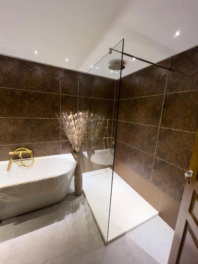 Bed and Breakfast Les Baroudeurs De Saint Jean Экстерьер фото